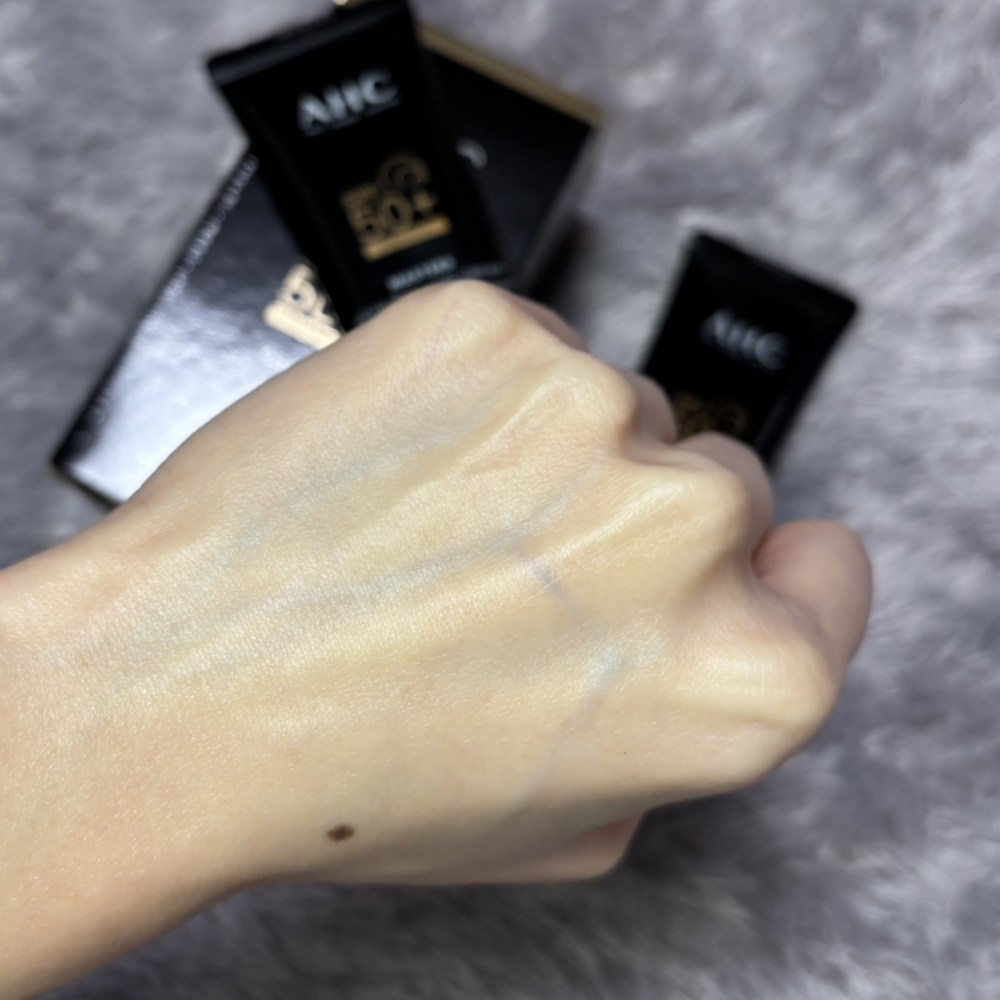 AHC 마스터즈 아쿠아 리치 선크림 SPF50+ PA++++ 구매 후기 이미지